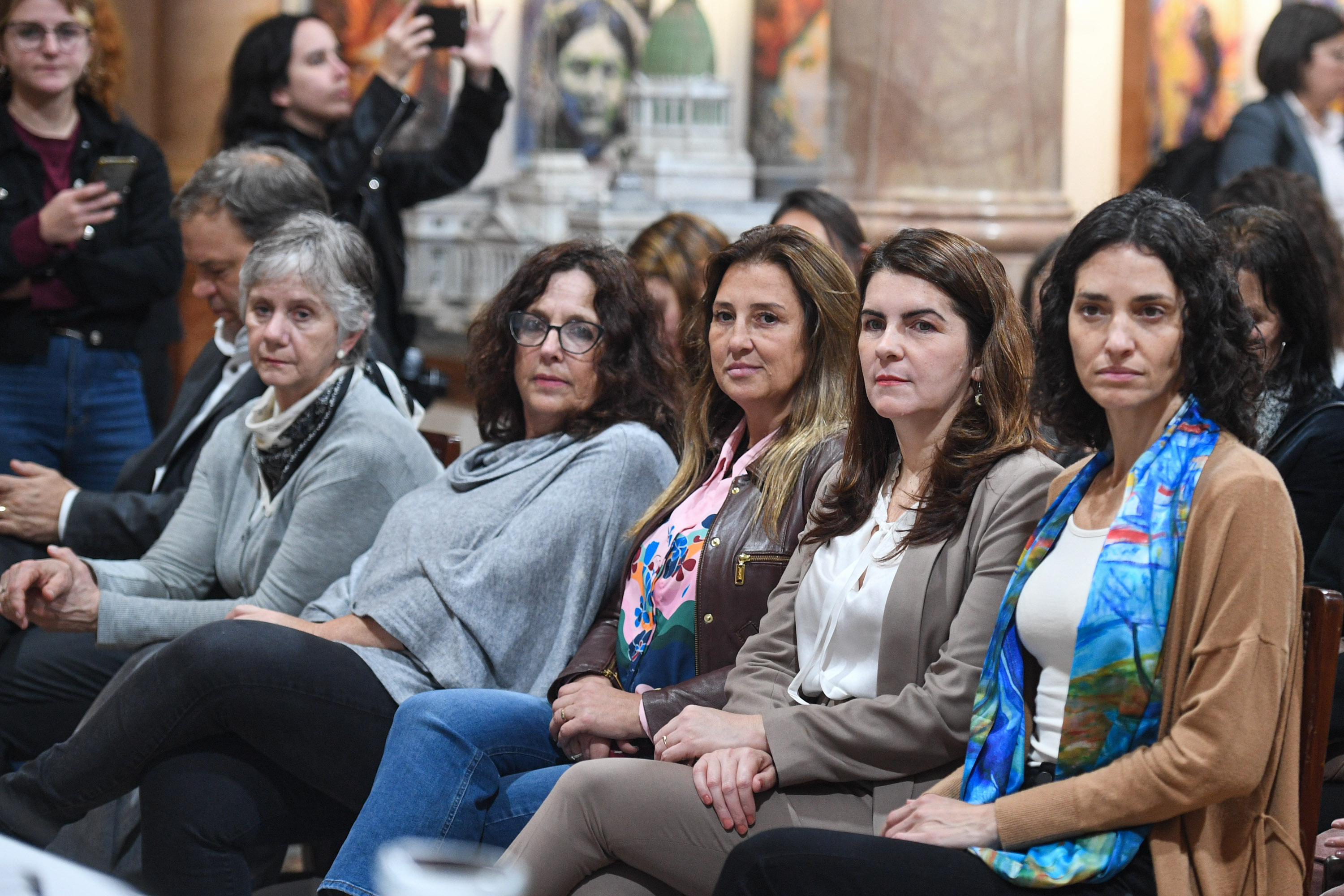 Se inauguró la muestra “Mujeres en lucha” de Gabri